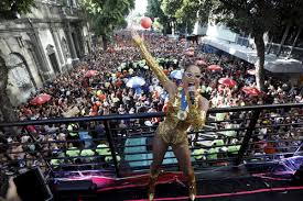 Bloco da Anitta anima Rio neste sábado