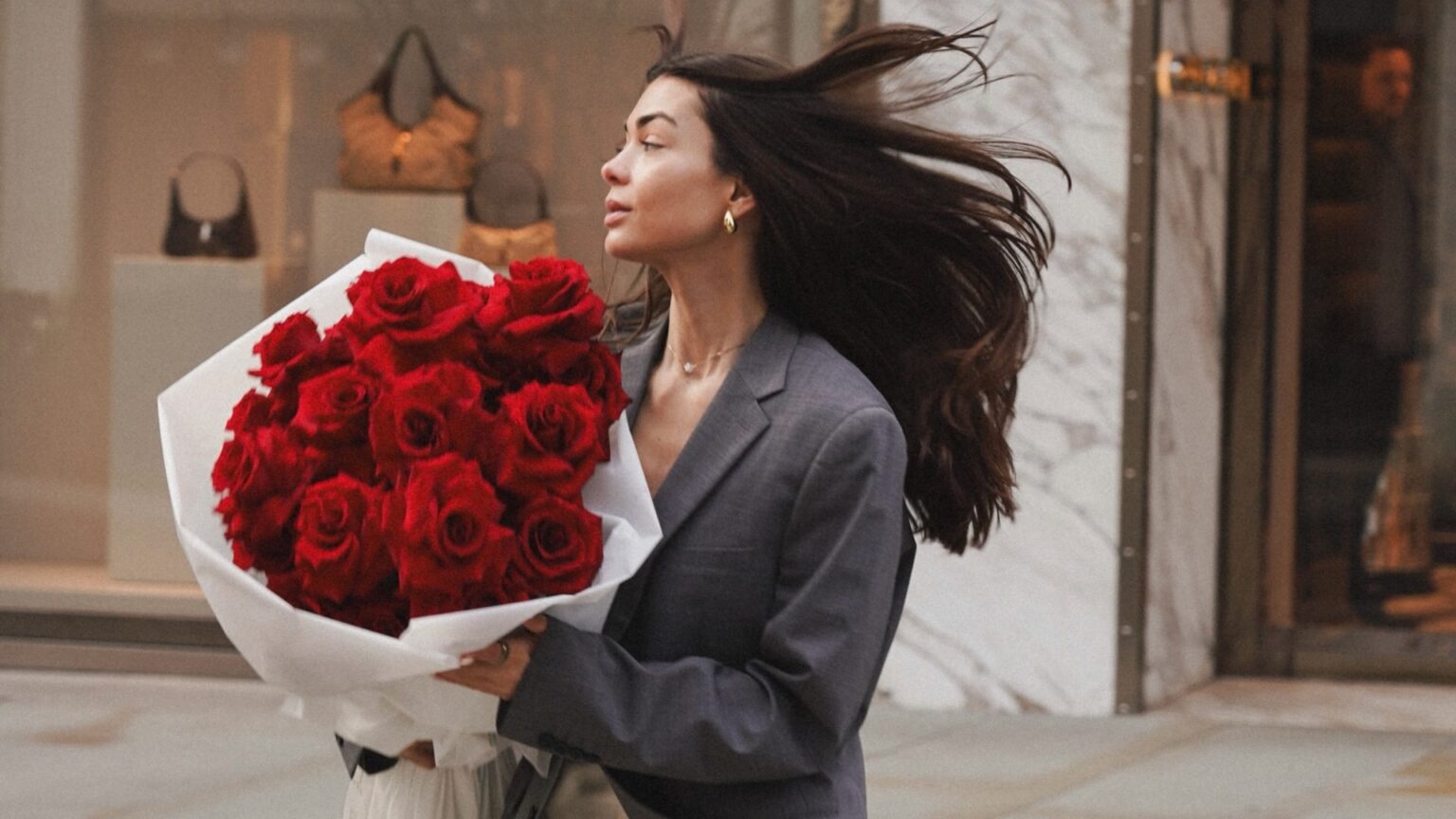 5 perfumes florais elegantes e acessíveis