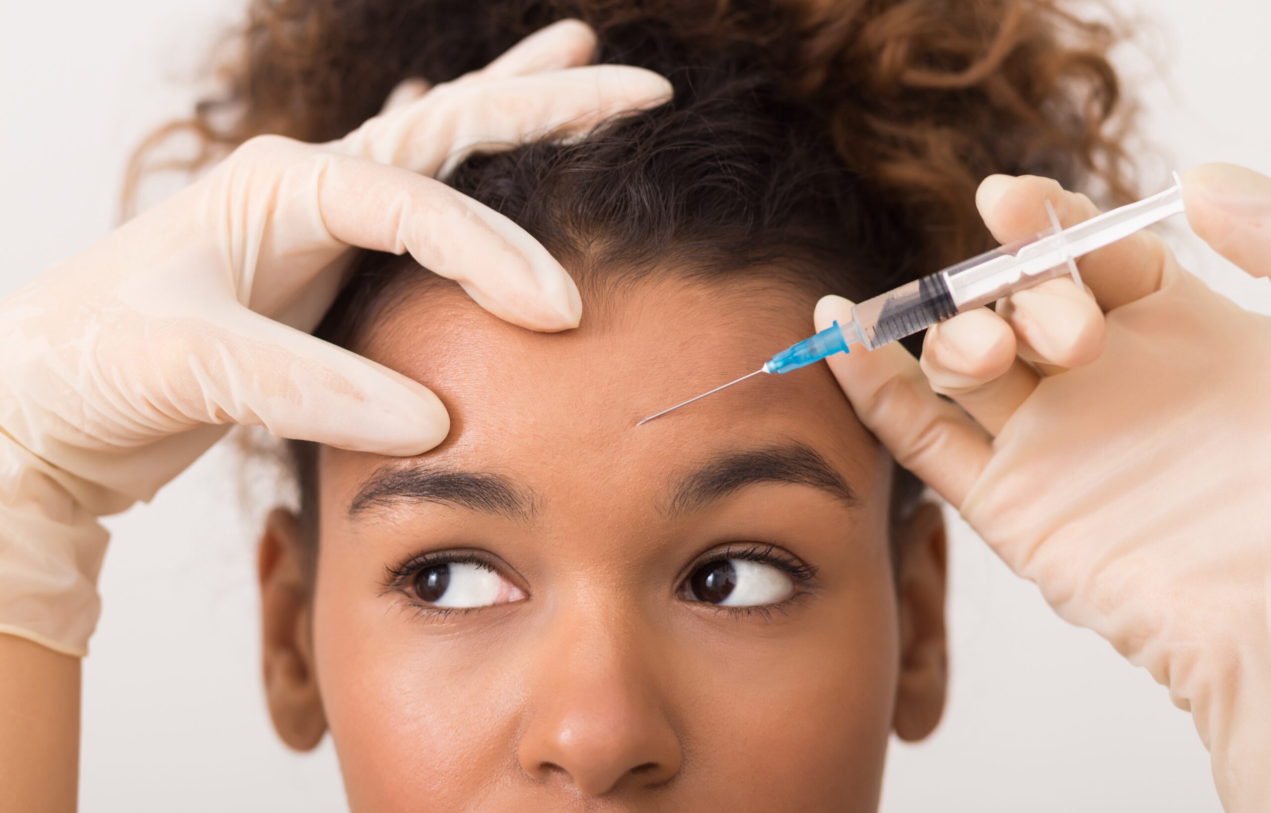Botox preventivo em jovens: especialistas alertam para riscos