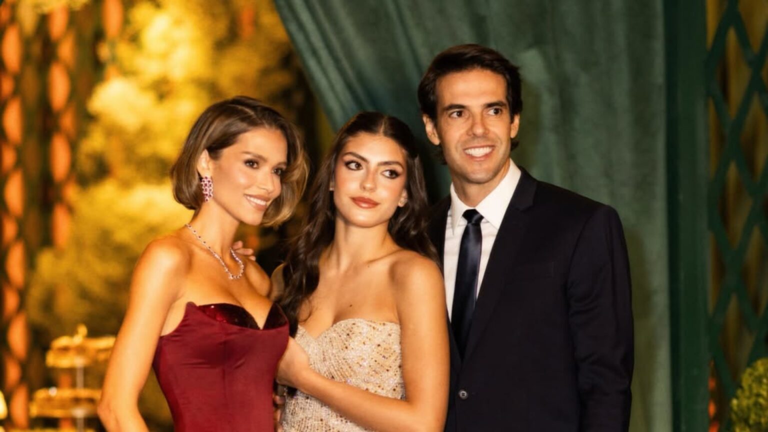 Carol Leite revela fotos inéditas da festa de 15 anos de Isabella, filha de Kaká