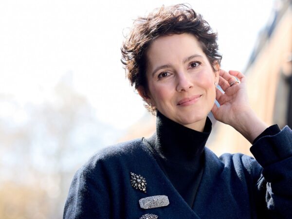 Cecília Malan abre bastidores da rotina como correspondente