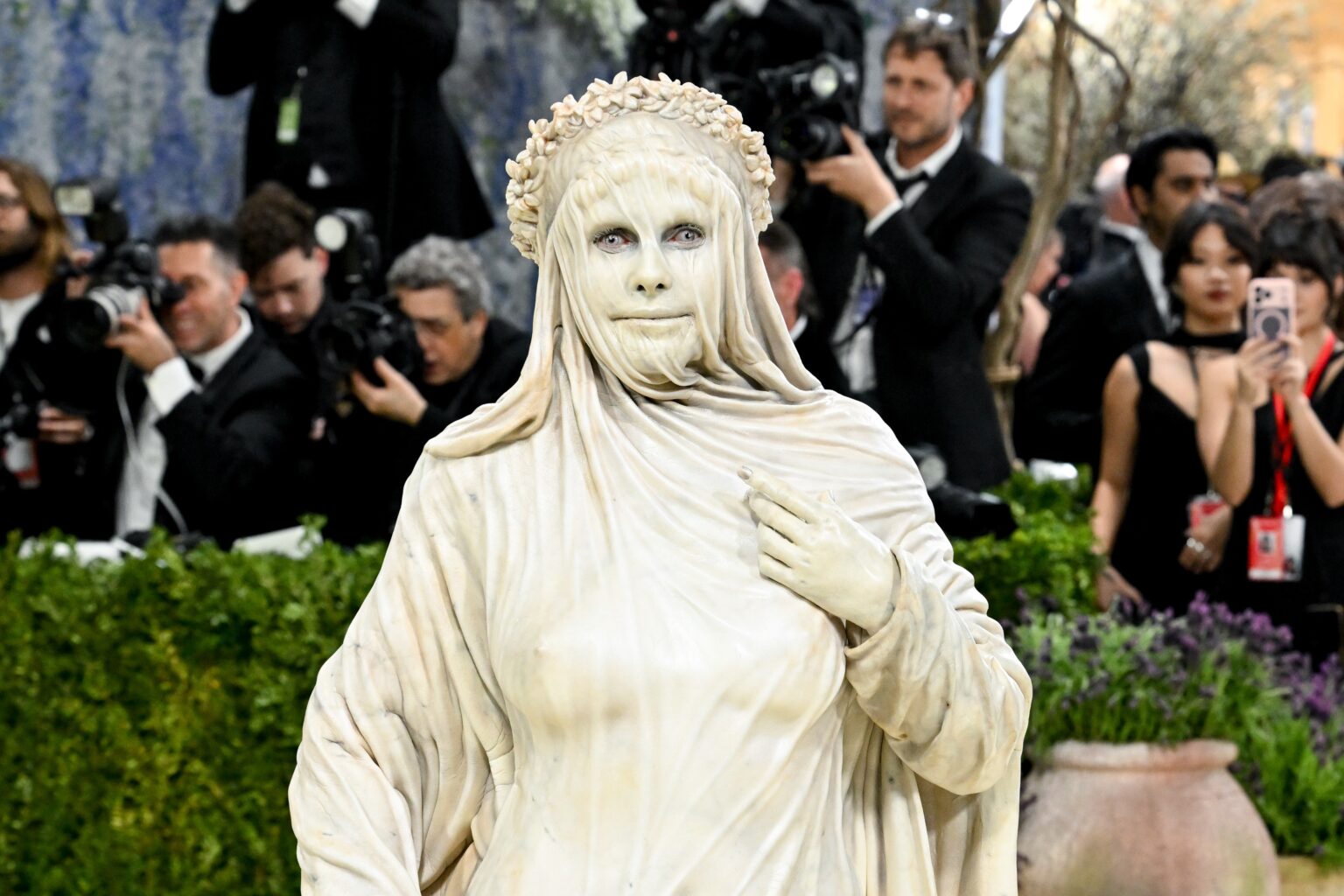 Heidi Klum e Kylie Jenner: looks ousados no MET Gala 2026