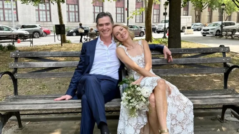 Naomi Watts declara amor ao marido Billy Crudup em rara foto