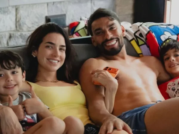 Duda Fournier celebra família com Lucas Paquetá e os filhos