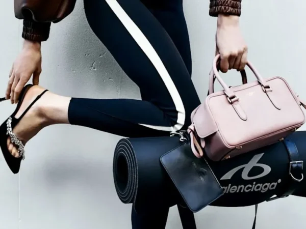 Balenciaga lança linha fitness com sucos e academias de luxo